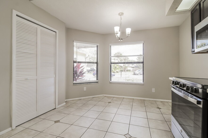 Building Photo - 1086 Manigan Ave