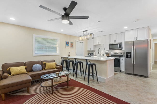 Building Photo - 79 S Brevard Ave