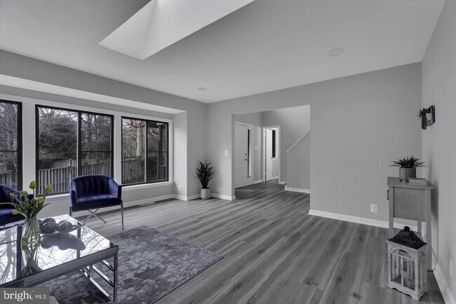 Building Photo - 10422 Woodbury Woods Ct