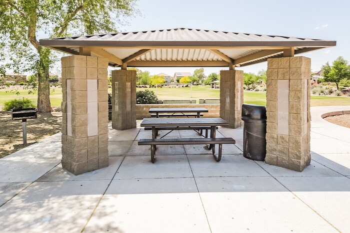 Building Photo - 11944 W El Cortez Pl