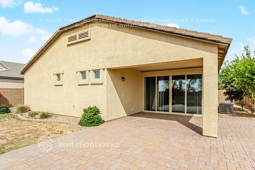 Building Photo - 13435 W Desert Moon Way