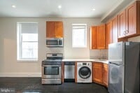 Building Photo - 1836 Delancey St