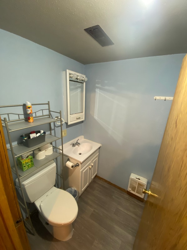 Building Photo - 224 Garfield St