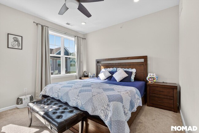 Building Photo - Charming 3BR Townhome in Highland Park