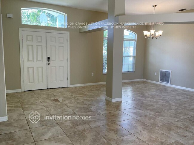 Building Photo - 874 Shoshone Ln