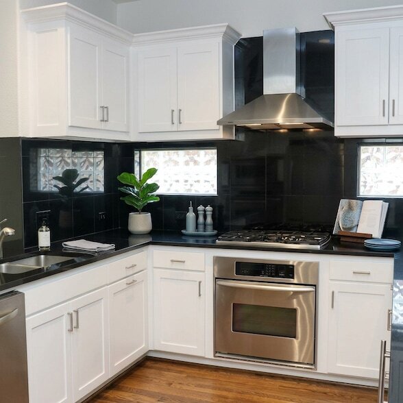 Building Photo - 3718 Dorothy Ave