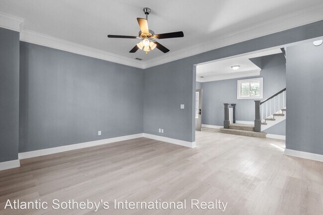 Building Photo - 6 br, 4 bath House - 806 W 34th Street