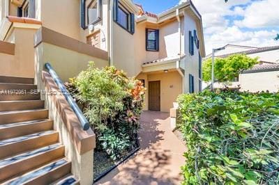 Building Photo - 15533 N Miami Lakeway