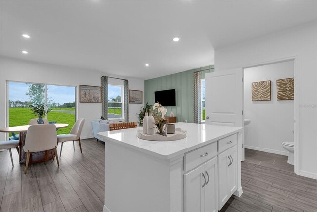 Building Photo - 3031 Jessamine Dr