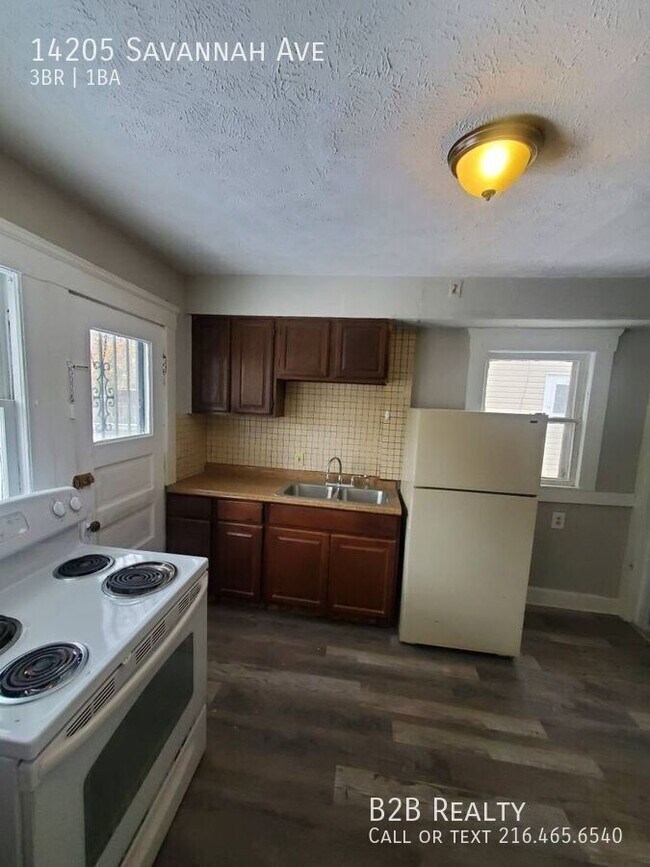 Building Photo - 14205 Savannah Ave