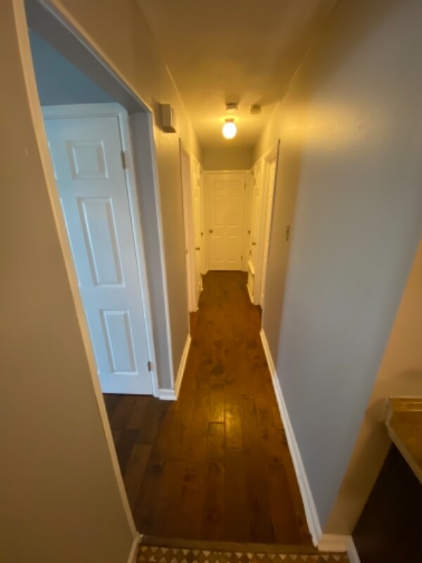 Building Photo - 209 Brenda Dr