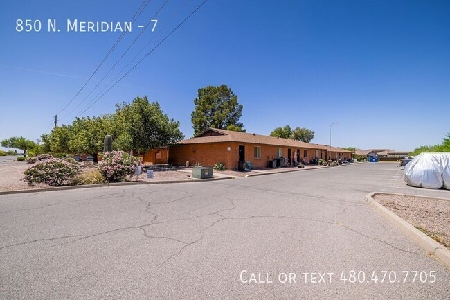 Building Photo - 850 N. Meridian-7