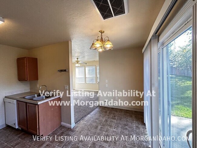 Building Photo - 6639 W Morris Hill Ln