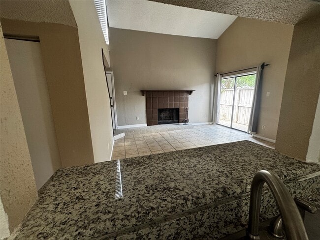 Building Photo - 9536 Pagewood Ln