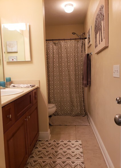 Building Photo - 1575 Paul Russell Rd