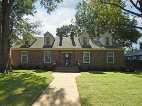 Building Photo - 4779 Hummingbird Ln