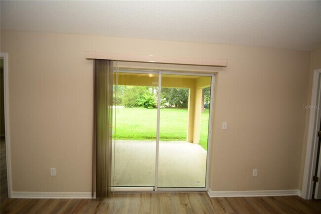 Building Photo - 20 Wheeler Ln