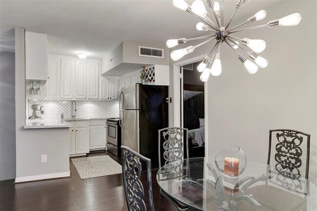 Building Photo - 3401 Timmons Ln