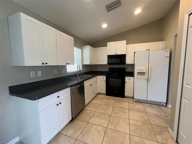 Building Photo - 3605 Caballero Ave