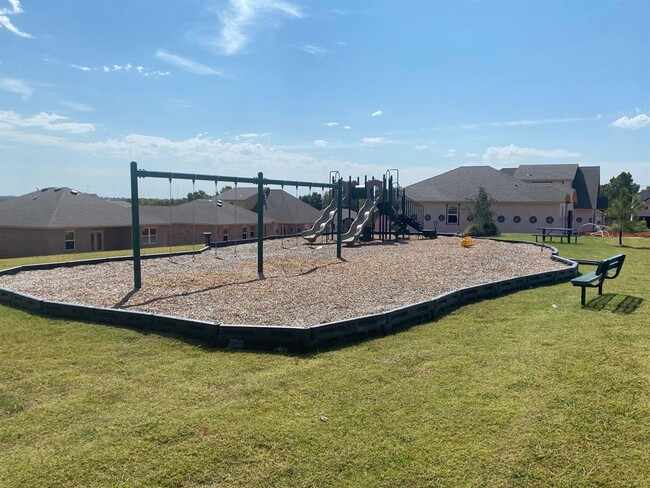 Building Photo - 12429 Armstrong Dr