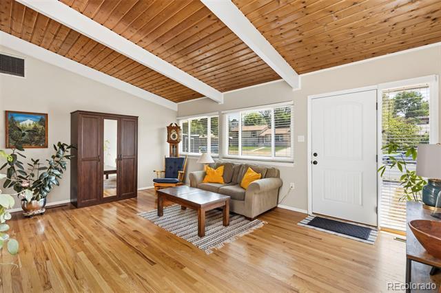 Building Photo - 1321 Eagle View Dr