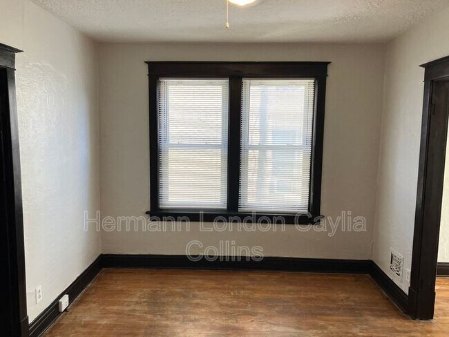 Building Photo - 3753-3755-3755 Dunnica Ave