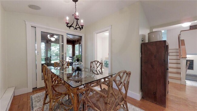 Building Photo - 95 Wood Ln