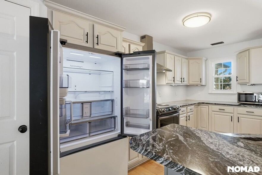 Building Photo - 174 Hunting Bay Dr