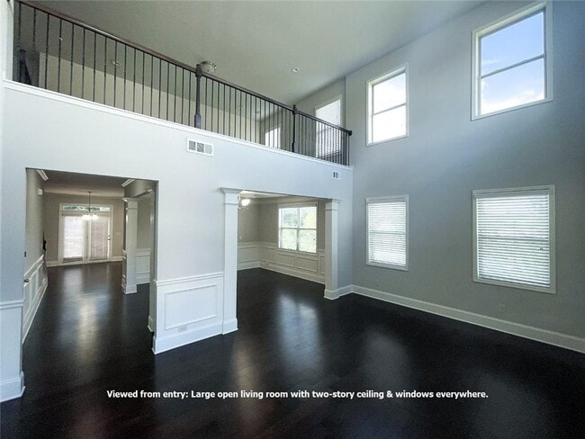 Building Photo - 4030 Tobiano Trl