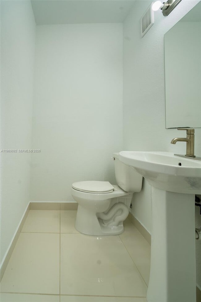 Building Photo - 1159 NW 3rd St