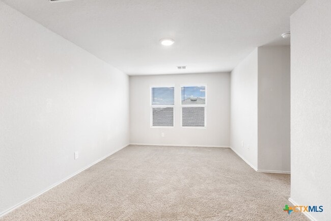 Building Photo - 840 Nodding Nixie