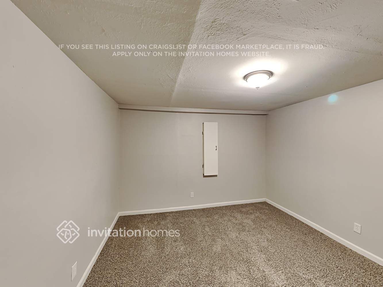 Building Photo - 11243 Clermont Ct