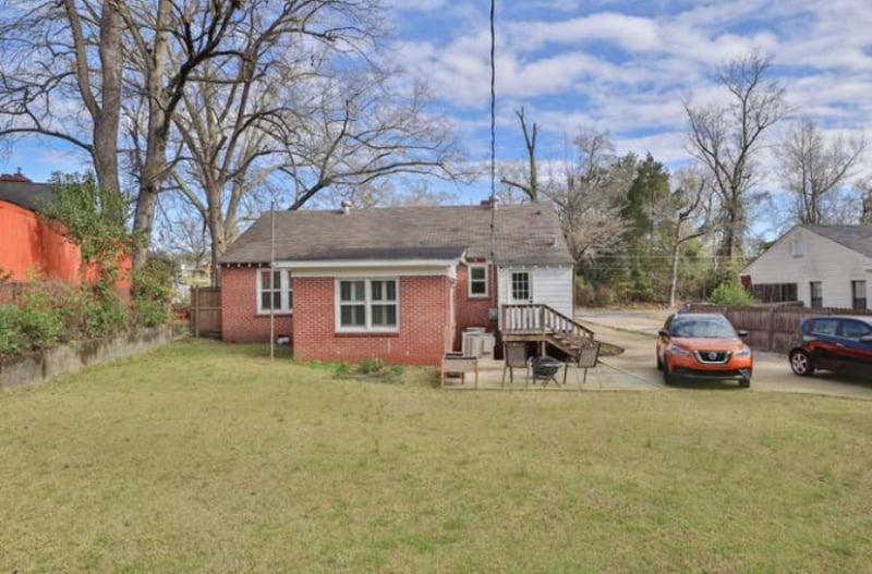 Building Photo - 2610 Marion St