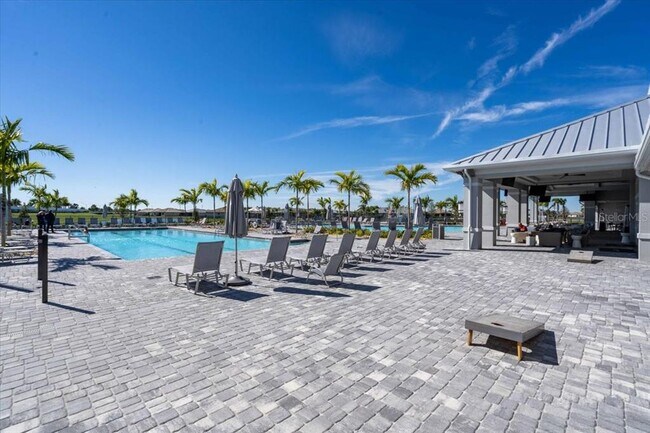 Building Photo - 15713 Sunny Day Dr