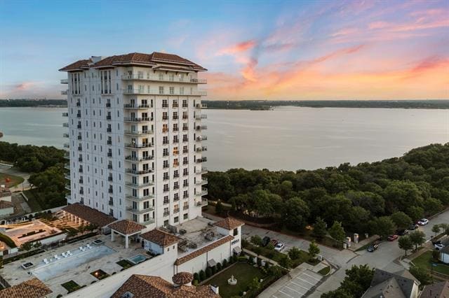 Building Photo - 2800 Lakeside Pkwy