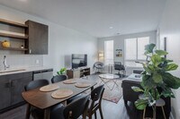 Building Photo - 228 Pike St