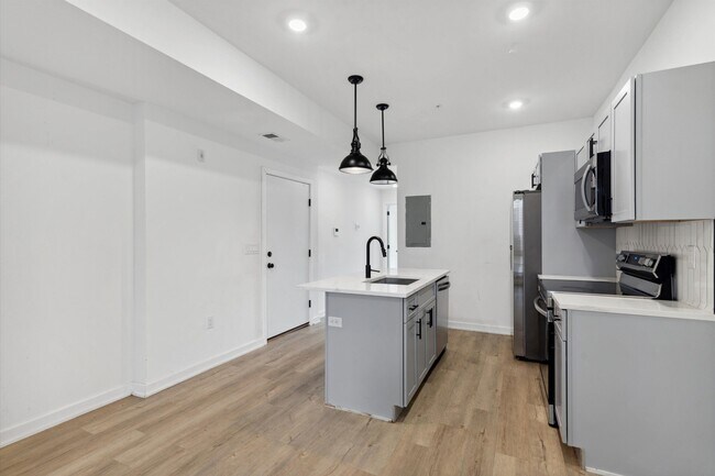 Building Photo - 1809 N 18th St