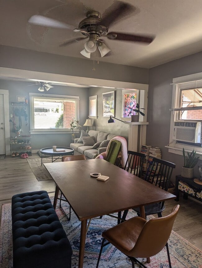 Building Photo - Cozy Bungalow in Prime Sugar House Location