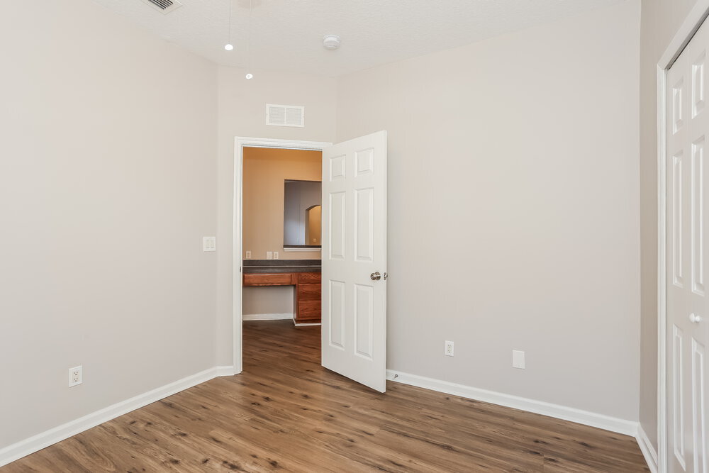 Building Photo - 756 Hazelmoor Ln