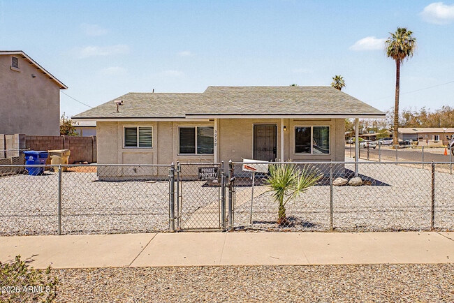 Building Photo - 5938 W Ocotillo Rd