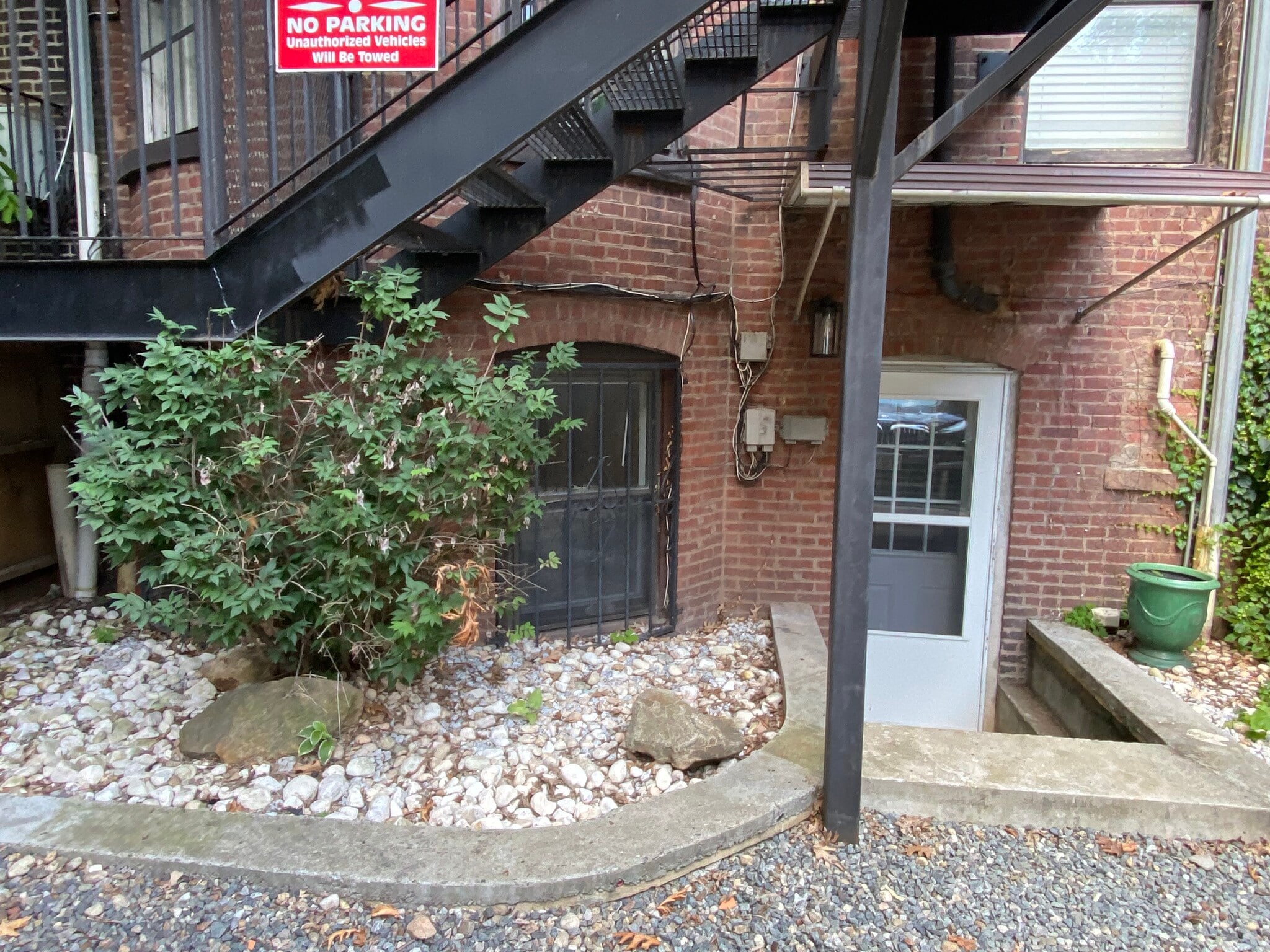 Building Photo - 482 Columbus Ave