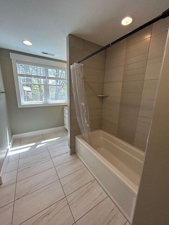 Building Photo - East AVL - JAG 2018 Green Built Custom Home