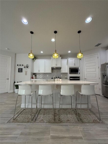 Building Photo - 1785 Pasture Lp