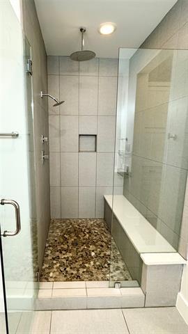 Building Photo - 3018 Zenia Dr