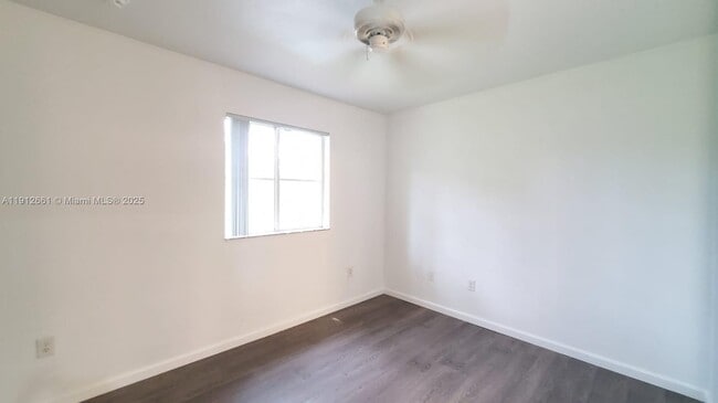 Building Photo - 8222 SW 27th St