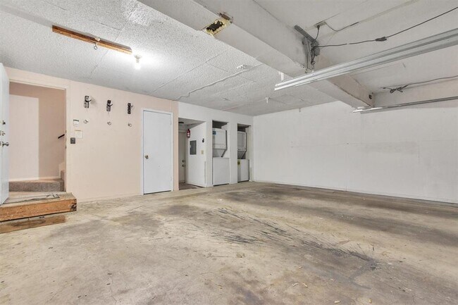 Building Photo - 2612 San Pedro St