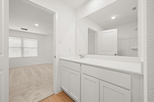 Building Photo - 1522 Windrose Bnd