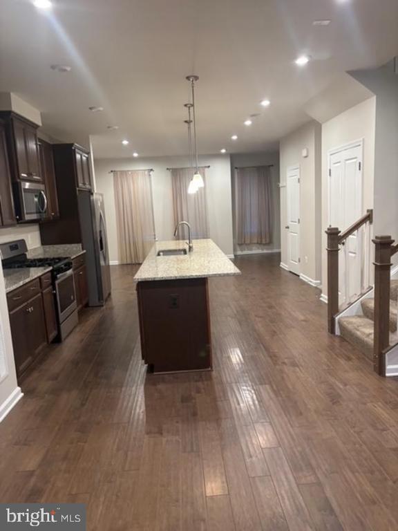 Building Photo - 11033 Blackburn Cove Ln