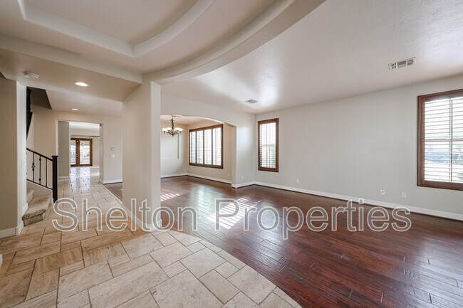 Building Photo - 3779 N Denny Way