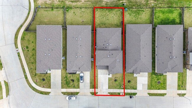 Building Photo - 6811 Bradford Ter Rd